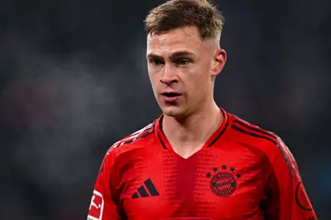 "هناك أمور أخيرة يتم تسويتها".. بايرن ميونخ يكشف مستجدات تجديد عقد كيميتش